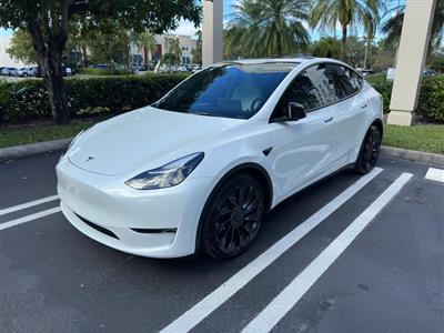 Tesla Model Y Performance AWD (2021): Heiße Deals für Leasing
