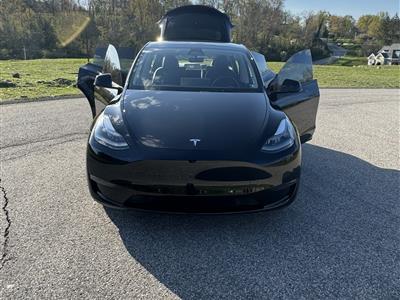 2023 Tesla Model Y lease in Pittsburgh,PA - Swapalease.com