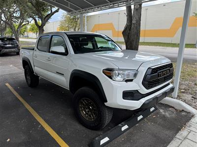 2023 Toyota Tacoma lease in Miami Lakes,FL - Swapalease.com